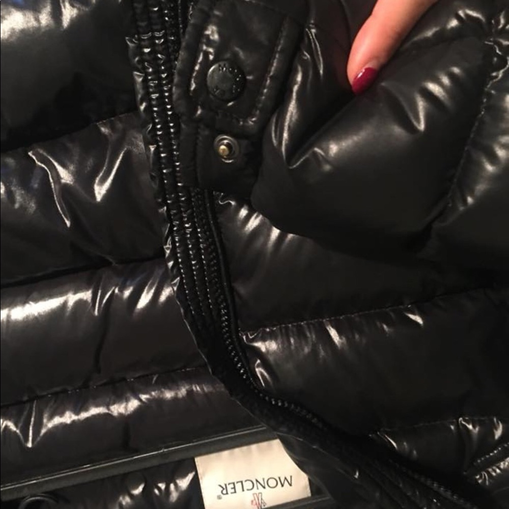 Boys Moncler Jacket Size 8 - Picture 6 of 7